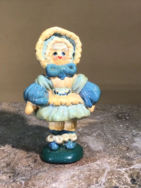 Vintage Ukrainian Ceramic clay pottery ￼woman majolica figurine 4” tall