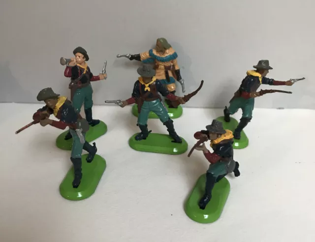 Britains toy soldiers 7th cavalry
