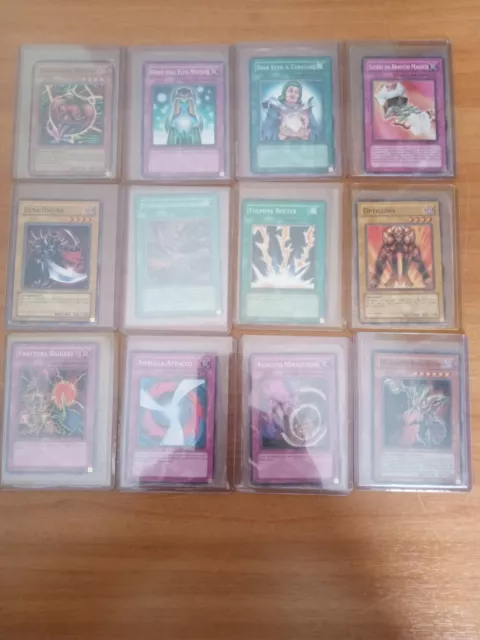 LOTTO N 5 DI CARTE Yu-Gi-Oh! 12 PEZZI