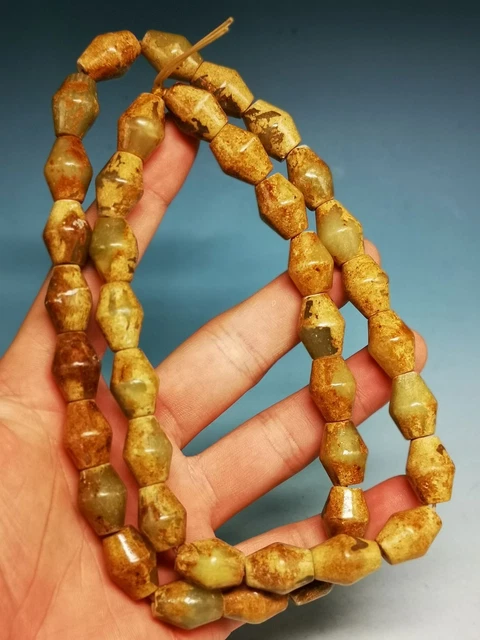 Elegant Old Hetian Jade Hand-carved Ancient Spiral Buddha Bead Necklace C04