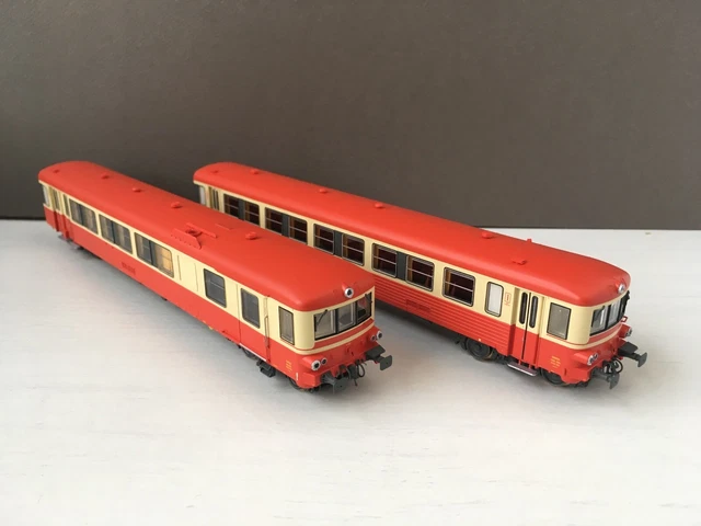 LS Models HO 10139 / Autorail X 3824 Picasso SNCF dépôt de