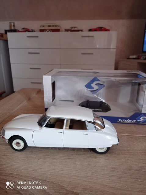 Citroen DS Special 1972 White 1/18 - S1800705 SOLIDO
