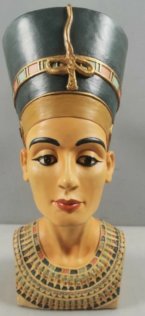 Groot Standbeeld Van Farao Akhenaten Uit De 18e Dynastie in Het Nieuwe