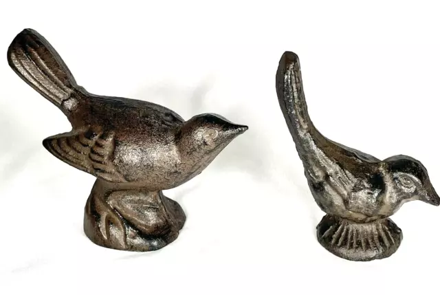 2 Bird Figurines Statues Aged Cast Iron Rustic Finish Brown Farmhouse Style