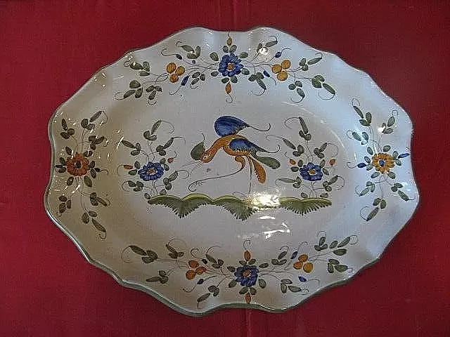 "201.21" Plat Ovale En Faience De Martres Tolosane. Decor Fleurs Et Oiseau