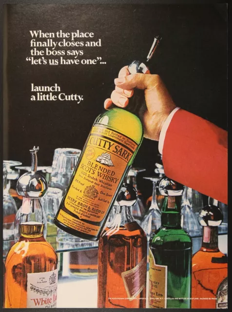 Cutty Sark Scotch Whisky Scotland Bar Liquor Bottles Vintage Print Ad 1974
