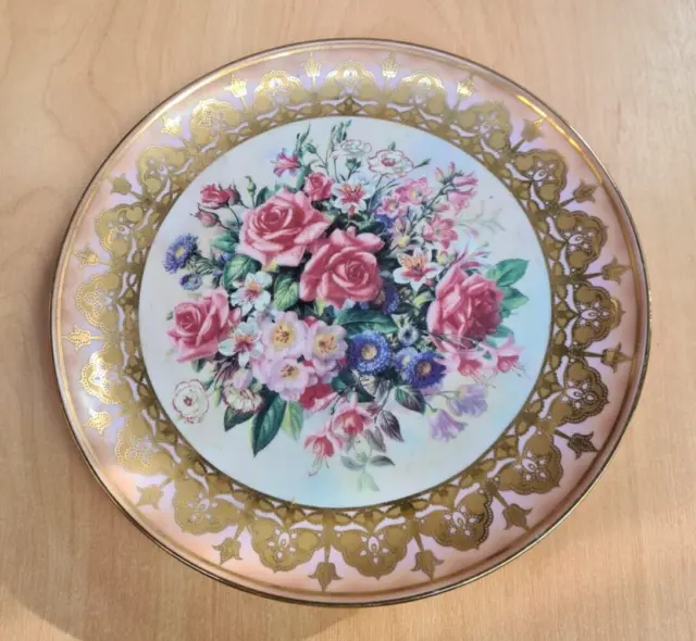 Davenport Collectors Plate Majesty - A Celebration Of One Hundred Glorious Years