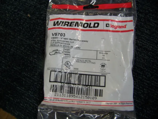 Lot of 10 Wiremold Steel Supporting Clip Ivory V5703 New