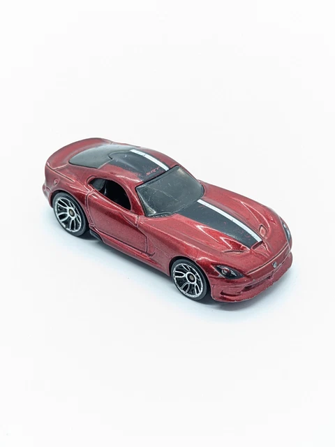 Hot Wheels - 2013 SRT Dodge Viper - Red - Diecast Car - 1/64