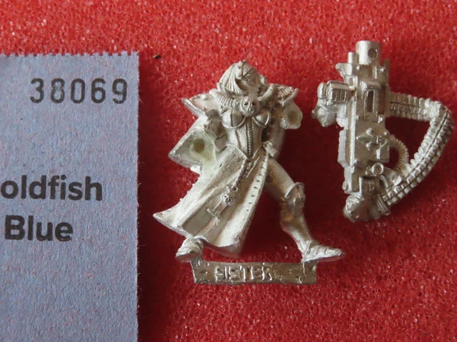 Games Workshop Warhammer 40k Sisters of Battle with Heavy Bolter Metal Figure GW