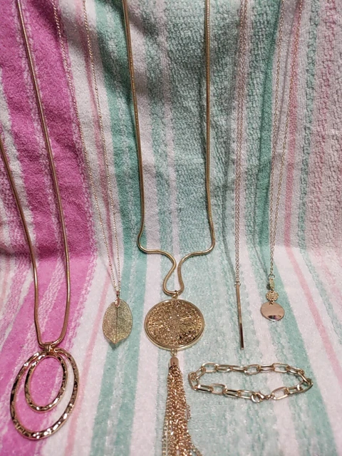 6 Piece Jewelry Lot Of Gold Boho Style Necklaces And Bracelet Statement Pieces