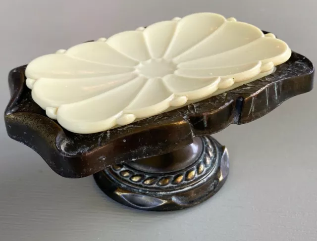 Vintage Amerock Carriage House Soap Dish Brass Tone
