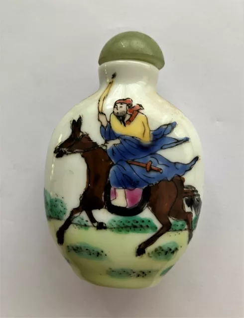 schöne alte chinesische snuff bottle / Schnupftabakflasche, Porzellan