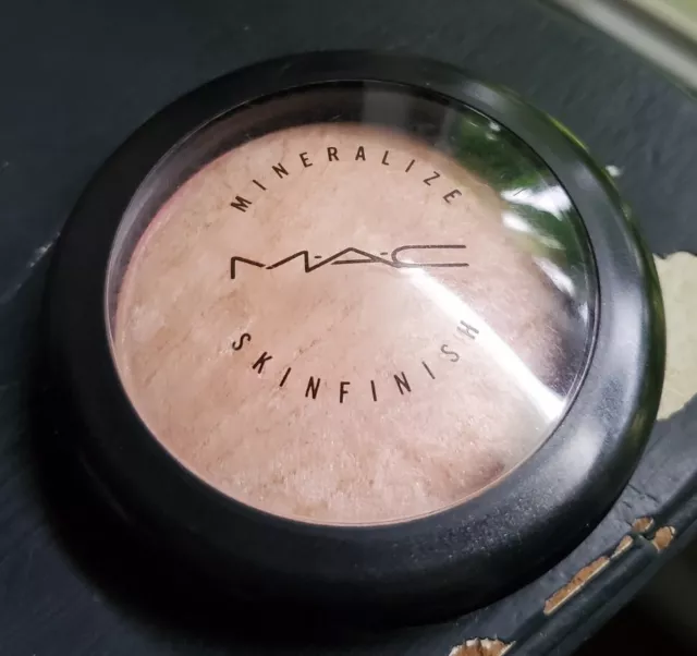 MAC Porcelain Pink Mineralize Skinfinish ~ Rare Discontinued Color HTF