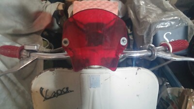 Vedi foto Biemme Accessori Biemme cupolino moto vespa Lambretta rosso con supporto 