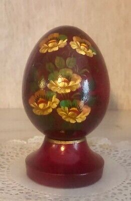 Lovely Russian Lacquer Lacquered Wood Wooden Egg Painted Floral Red1970's