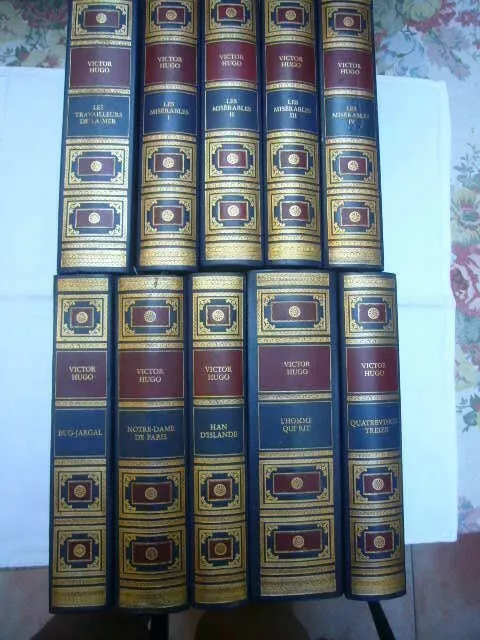 Oeuvres de Victor Hugo, Edito-Service, Genève, 10 volumes, reliés