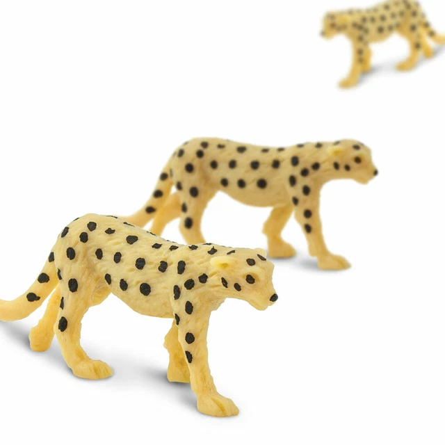 Safari Ltd Cheetahs Lot Of 25 Good Luck Minis! #351222 Tiny 1" Long