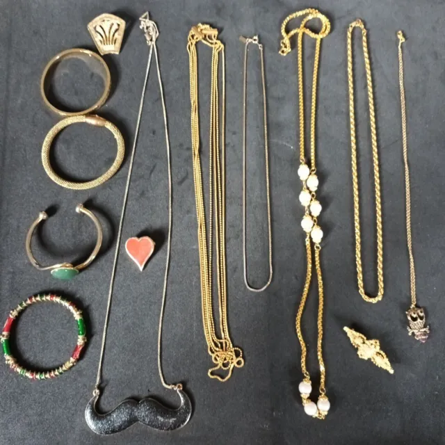 Gold Tone Costume Jewellery Necklaces Bracelets Brooches Bundle Joblot
