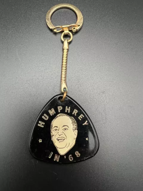 1968 Hubert Humphrey Presidential Campaign Keychain - L610