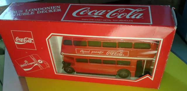 Bus Coca Cola