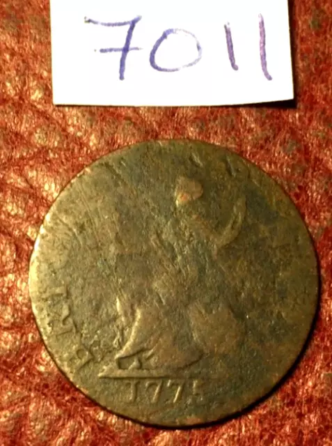 ANTIQUE KING GEORGE III COPPER FARTHING 1775, worn - LOT 7011