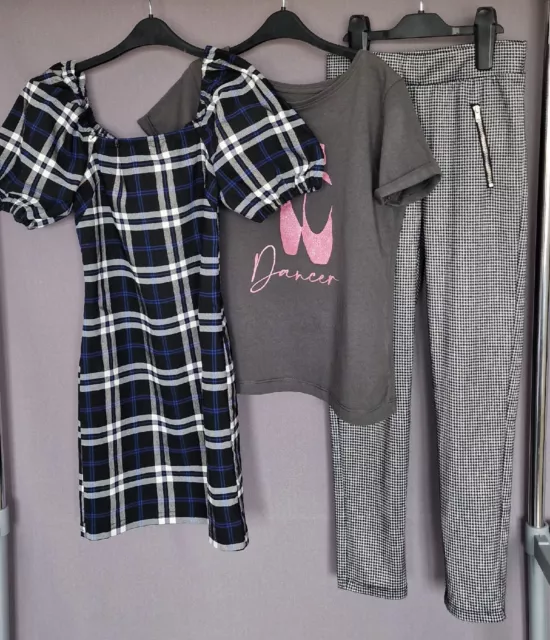 Pacchetto abiti estivi per bambine età 8-9 anni. Usato. Condizioni perfette.