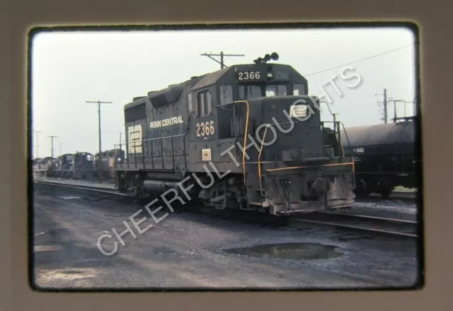Original '73 Ektachrome Slide PC Penn Central 2366 GP35 Enola     31Z3