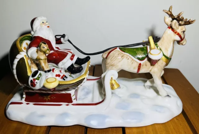 VILLEROY & BOCH Santa Claus Sleigh with Reindeer Figurine £37.85 - PicClick  UK