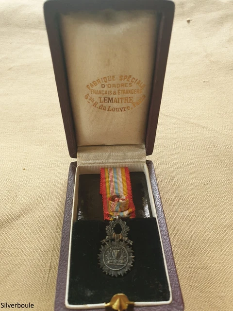 Médaille Société Des Bienfaiteurs De L'Humanité - Oeuvre Humanitaire, Fabrication France