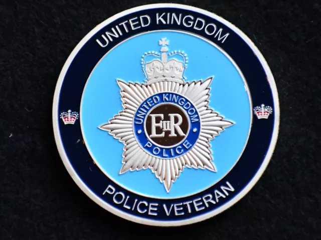Exclusive Challenge Coin & Lapel Badge   Police Veteran  U.k. Special Offer