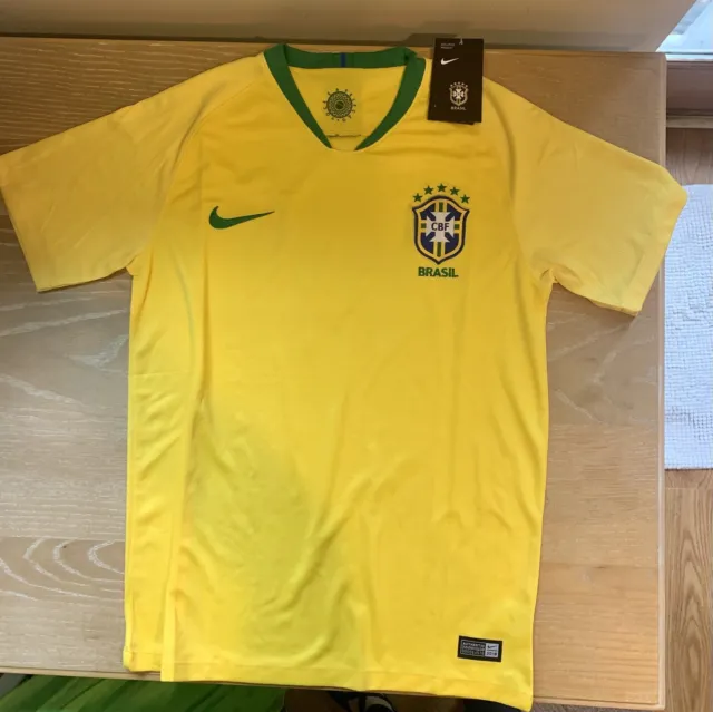 New Brasil Brazil Authentic Nike Soccer Tee Dri Fit Medium
