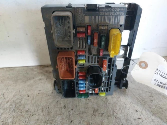 BOITIER SERVITUDE MOTEUR (BSM) CITROEN C5 1 9658539680 EUR 230,00 - FR
