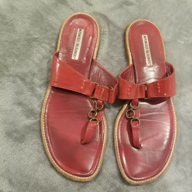 Manolo Blahnik Women's Size 40 Red Leather Thong Flat Sandals Casual Flip-Flop