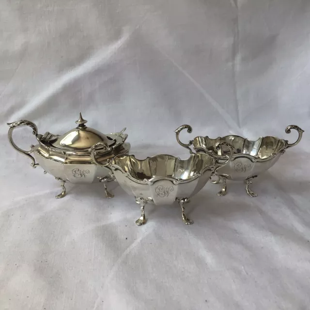 Art Nouveau Solid Silver Scalloped 3 Piece Cruet Set By Henry Matthews. 188.53g