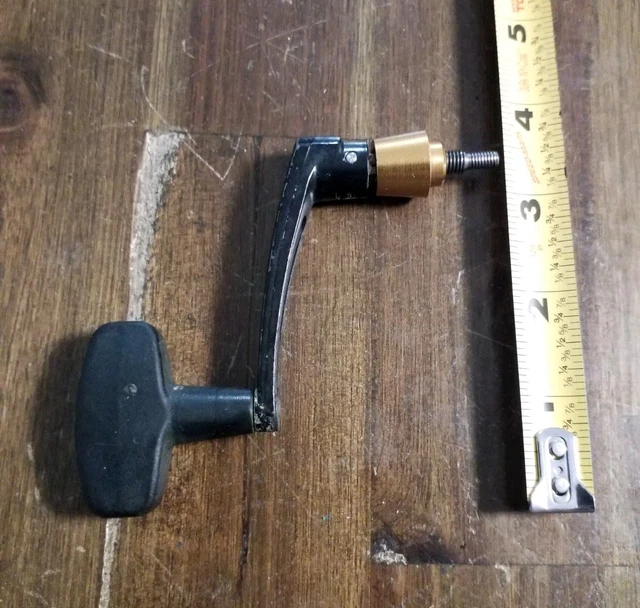 PART 15-4400 HANDLE # 1181472 MANIVELLE MOULINET REEL PENN SPINFISHER 4400SS