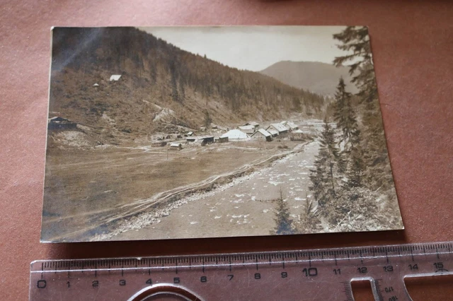 tolles altes Foto - Berge - Gebäude - großes Zelt ??? Ort ??? militärisch ?