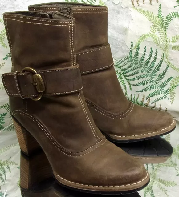 CLARKS INDIGO BROWN Leather Ankle Boots Booties Heels Dress Shoes Womens Sz 7 M 46.99 PicClick