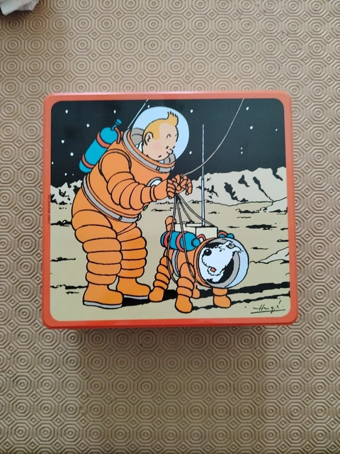 Tintin - Boite à Gâteaux Rectangulaire Delacre - Le Sous Marin De Rackham Le Rouge A61056 Tintin - Boite à Gâteaux Rectangulaire Delacre - Le Sous Marin De Rackham Le Rouge A61056