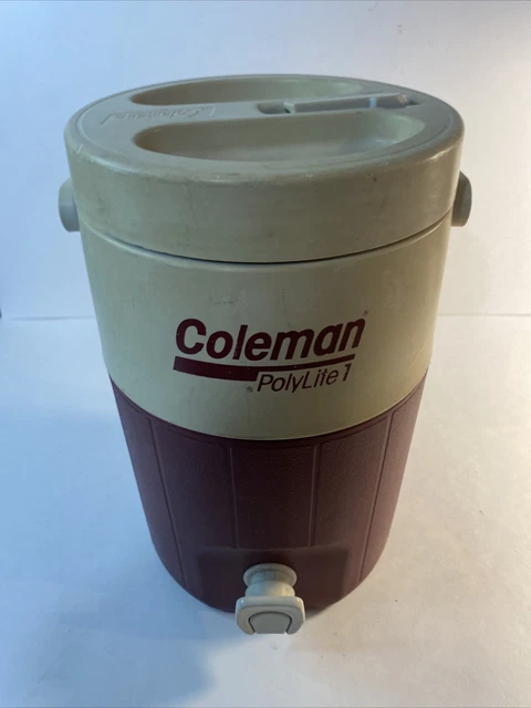 Vintage Coleman PolyLite 1 Gallon Water Jug Cooler 5591A Pour Spout & Spigot