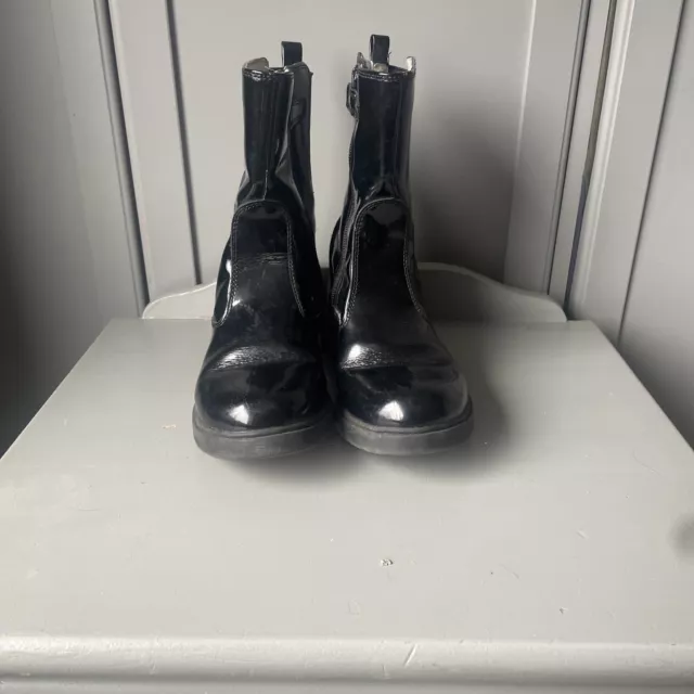 Girls black boots deals size 2