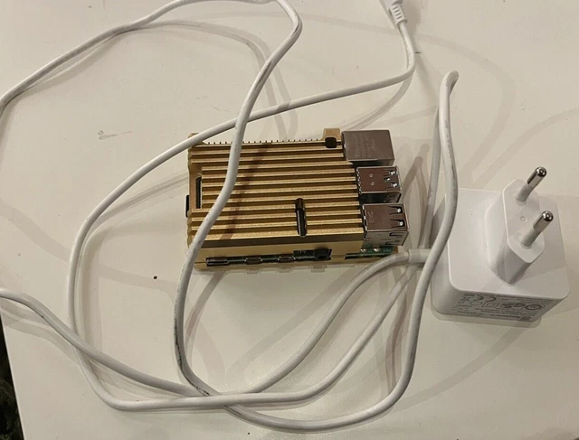 RASPBERRY PI 4 Model B 4GB RAM Mini PC Zubehörpaket Kit super Zustand ...