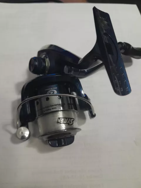VINTAGE SHAKESPEARE 2410 Spinning fishing reel, blue $25.00 - PicClick