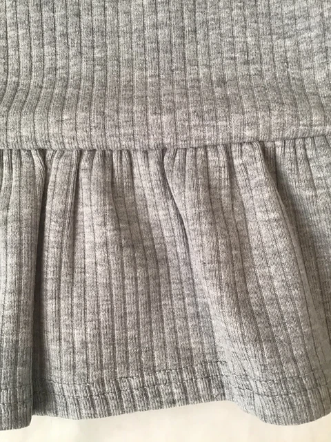 Set di peplum a costine principessa grigio River Island età 3-4 anni nuovo con etichette 5