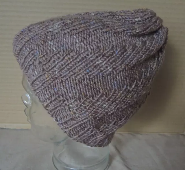 Handgestrickte Mütze/Wollmütze/Beanie mit Stulpen/Fingerlose Handschuhe Braun...