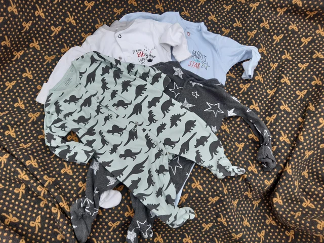 Pacchetto vestiti BAMBINO BAMBINO - 4 pigiami 0- 3 mesi LOOK