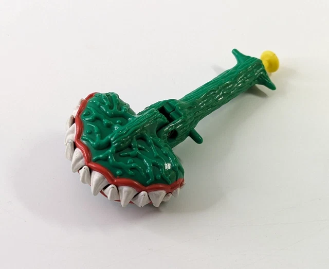 BATMAN THE ANIMATED Series Poison Ivy Action Figure Weapon Part 1994 £7