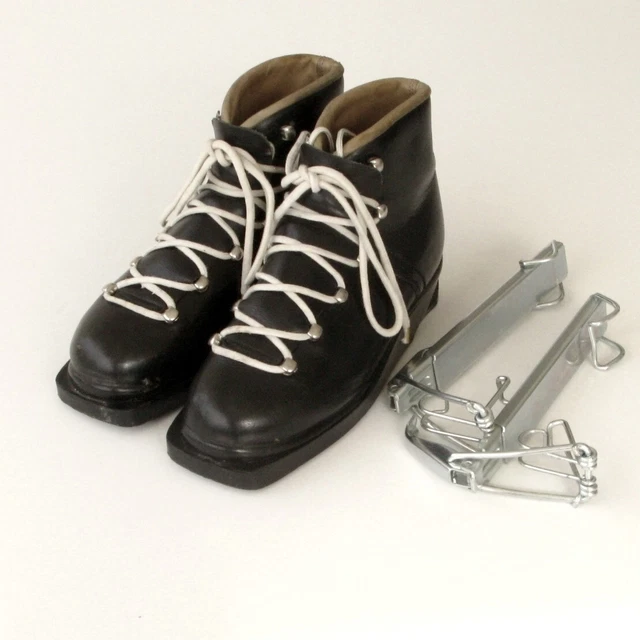 Chaussures De Ski Vintage LE TRAPPEUR – T37, Cuir, France, Années 50/60