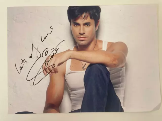 Enrique Iglesias Hand Signed Autograph - 8 x 12 Photo W/COA