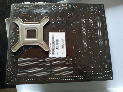 Carte Mère MSI G41M-P33 Combo Socket 775 + 4 Go RAM + HDD 320 Go Windows 11 Prêt à Utiliser